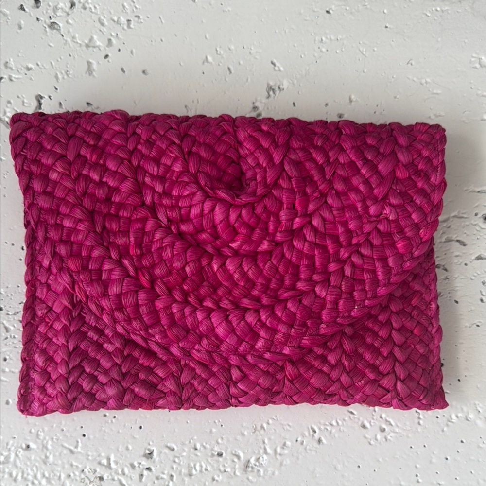 Shiraleah Pink Straw Clutch
